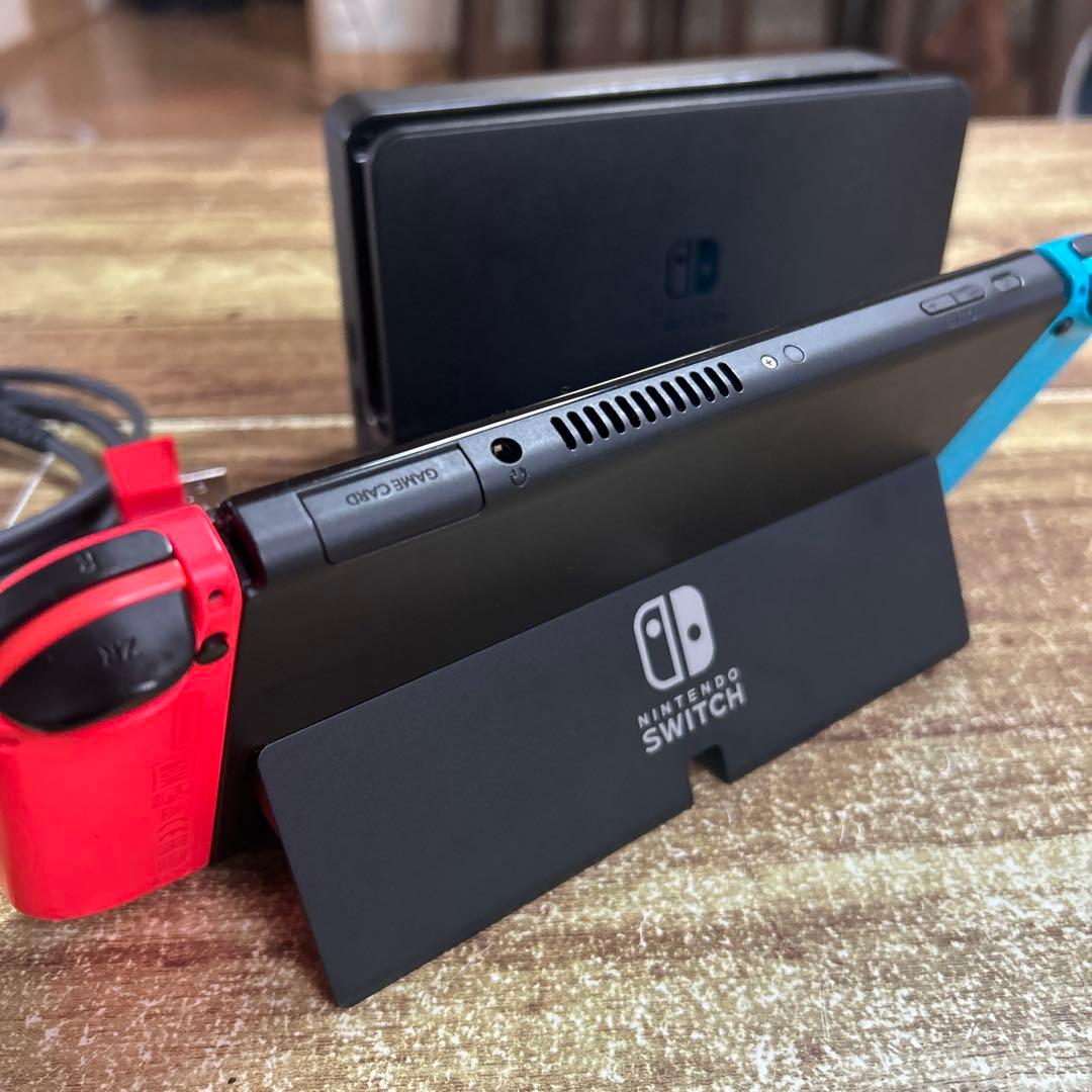 Nintendo Switch 本体　有機EL 23年8月購入