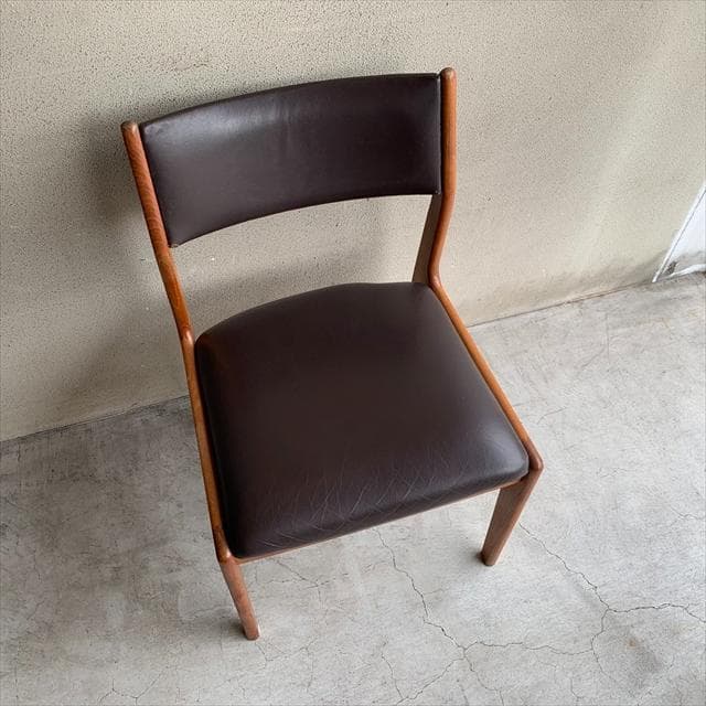 デンマークd-scanのヴィンテージチークフレームダイニングチェア