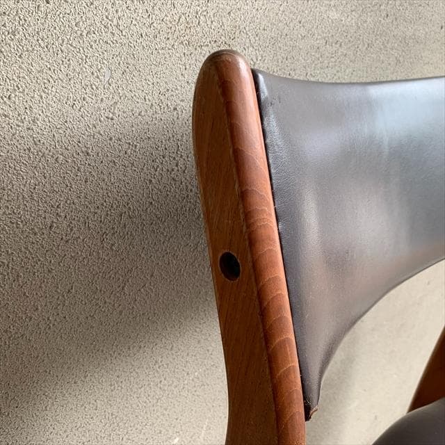 デンマークd-scanのヴィンテージチークフレームダイニングチェア