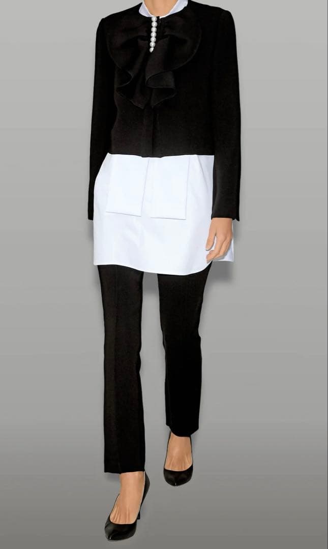 ⭐️値引き⭐️YOKOCHAN ヨーコチャン　ノーカラージャケット フレアスリーブ