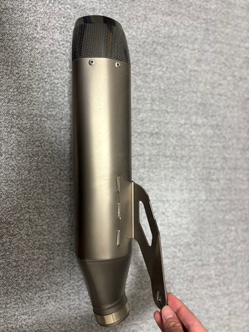 S1000RR(19～)の純正オプション Akrapovic マフラー