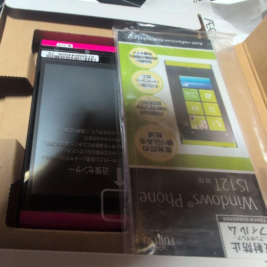 IS12T Windows Phone ピンク