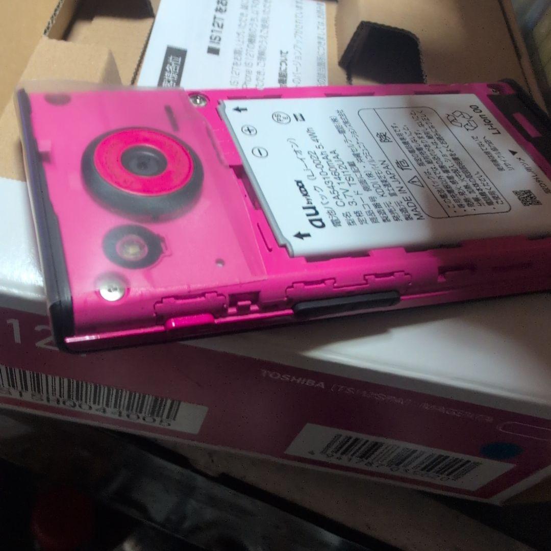 IS12T Windows Phone ピンク