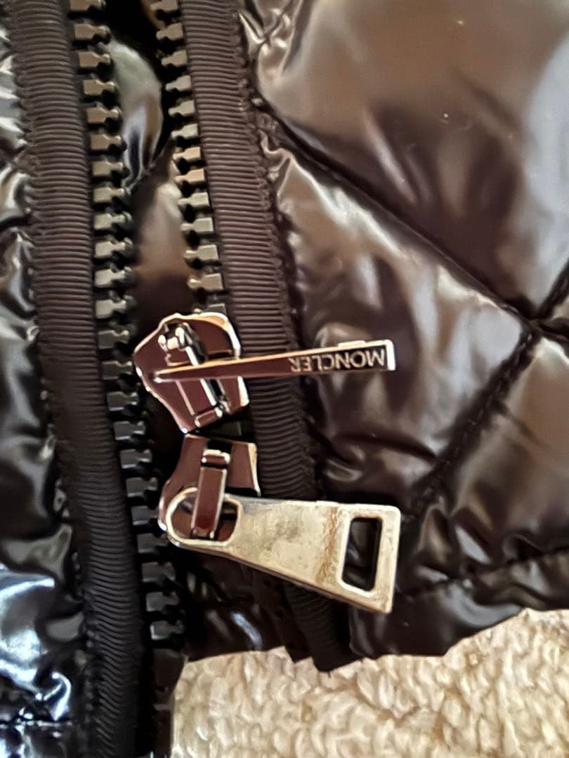 MONCLER :GONNAブラックダウン ミニスカート　サイズ「40」M相当