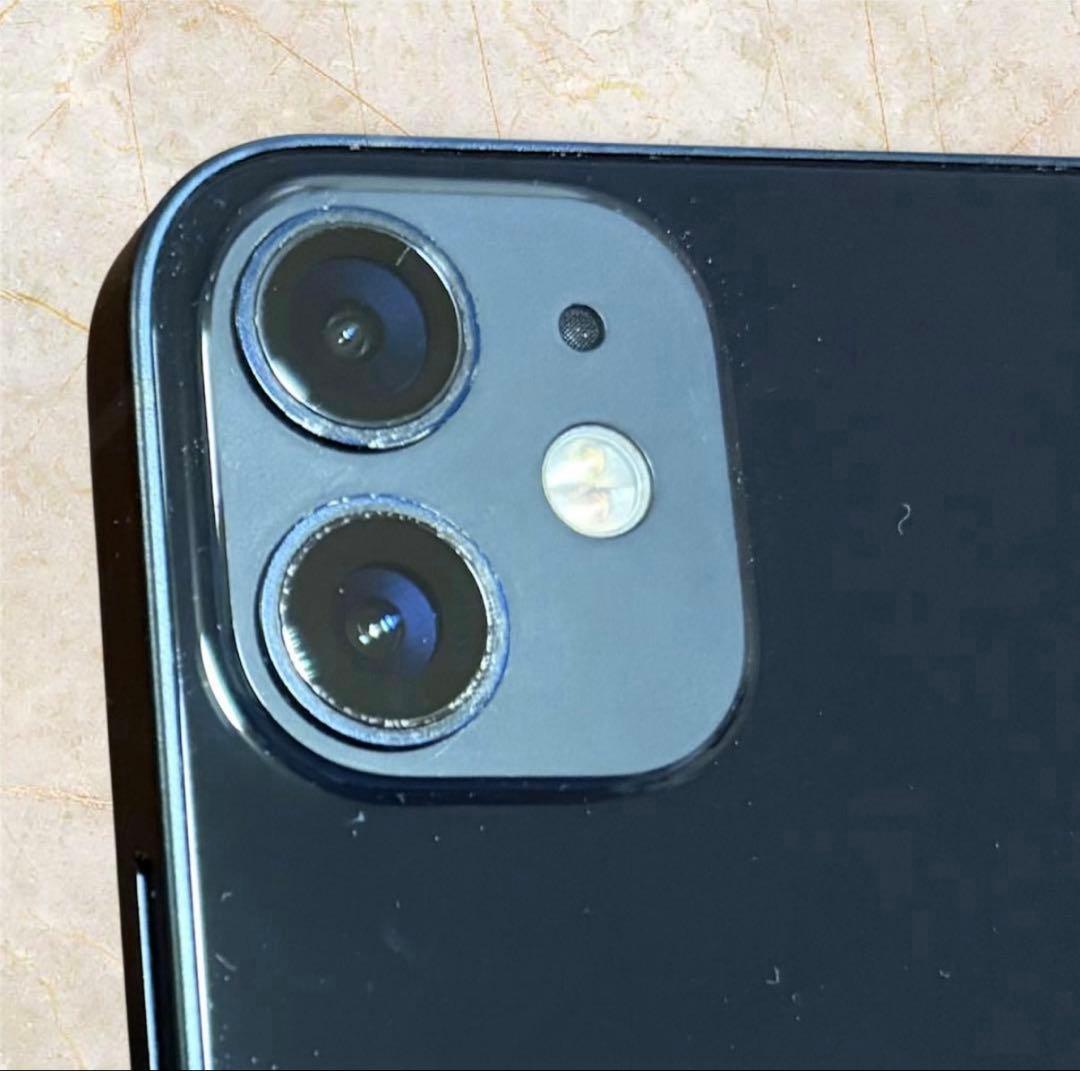 iPhone 12 mini 64GB ブラック 本体 SIMロック解除済