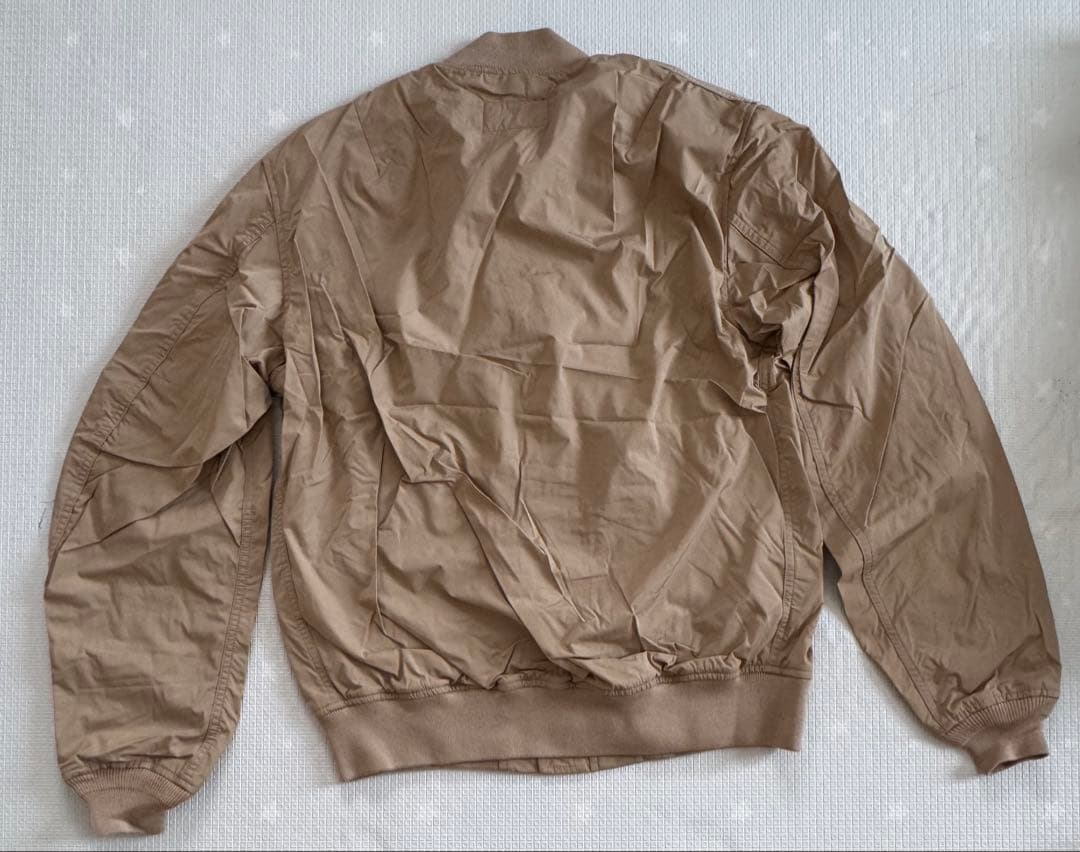 ソ*ン様 【新品】ALPHA INDUSTRIES MA-1 ベージュ XL メ