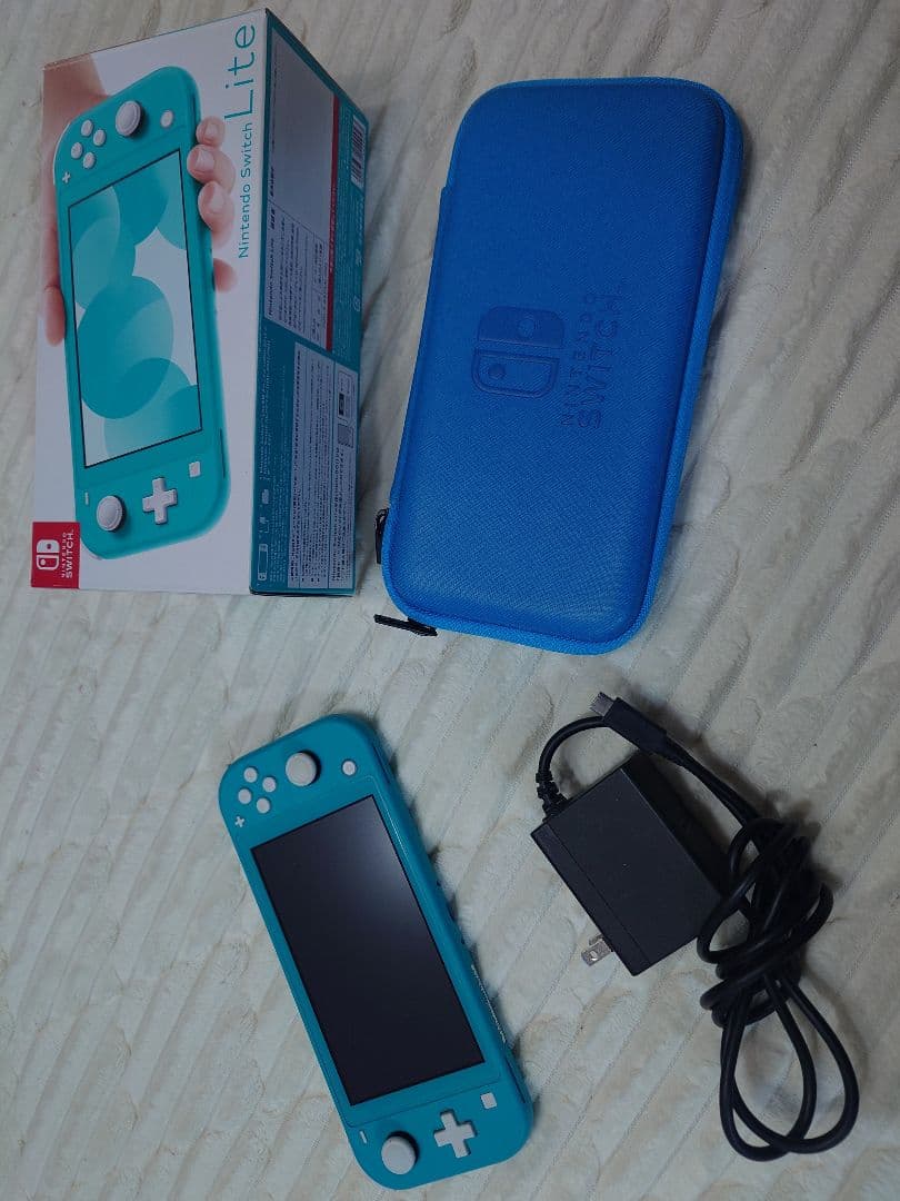 Nintendo Switch Lite ターコイズ スイッチライト　ケース付