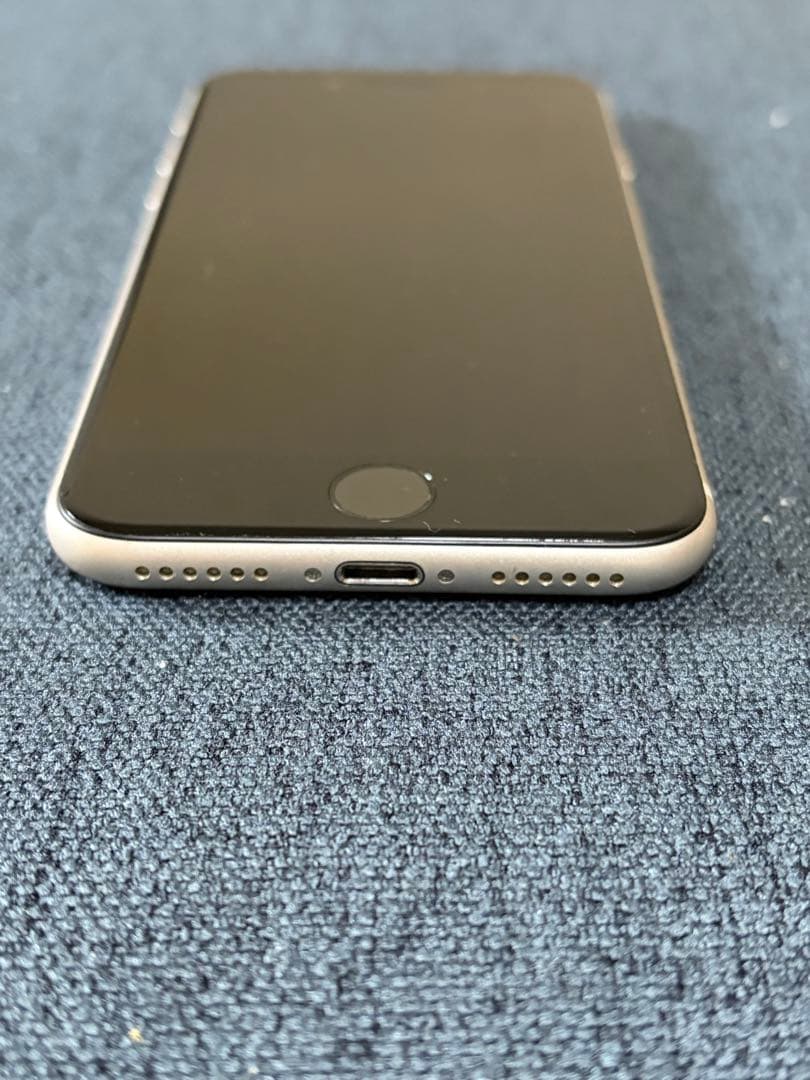 Apple iPhone SE 第2世代 ホワイト 128GB