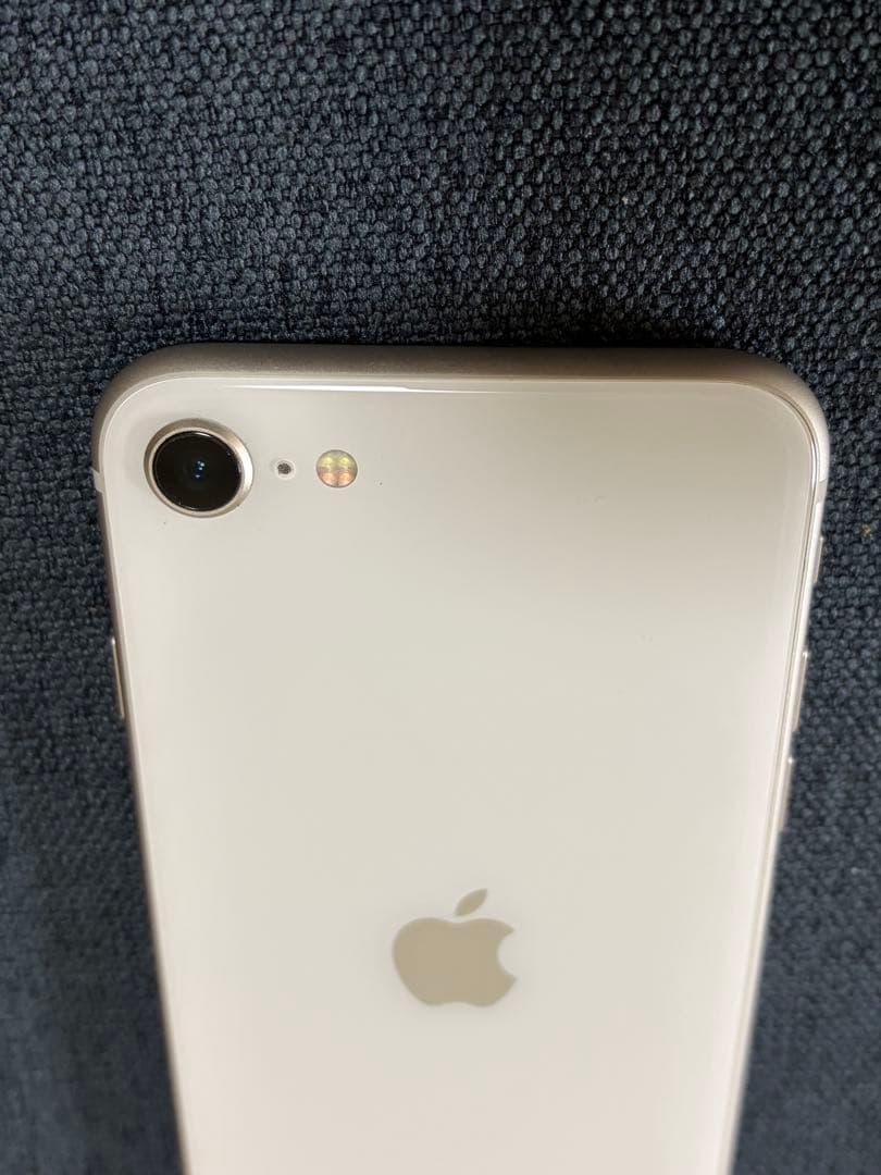 Apple iPhone SE 第2世代 ホワイト 128GB