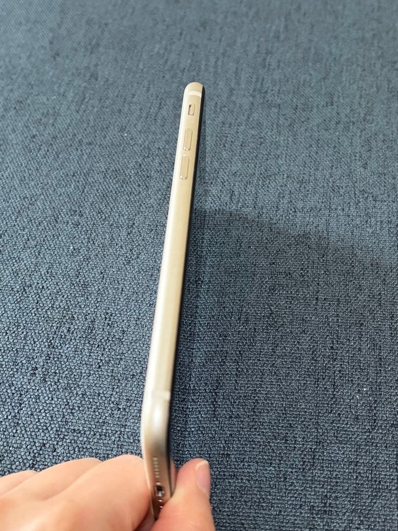 Apple iPhone SE 第2世代 ホワイト 128GB