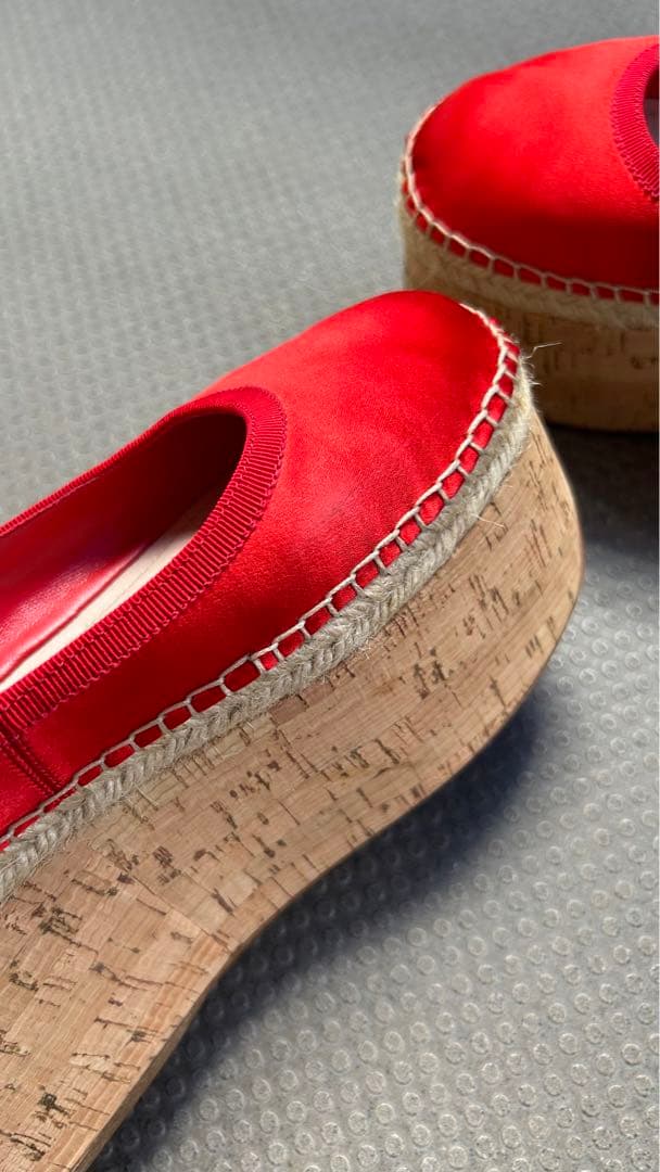 miumiu 厚底 赤サテン ワンストラップ 34サイズ