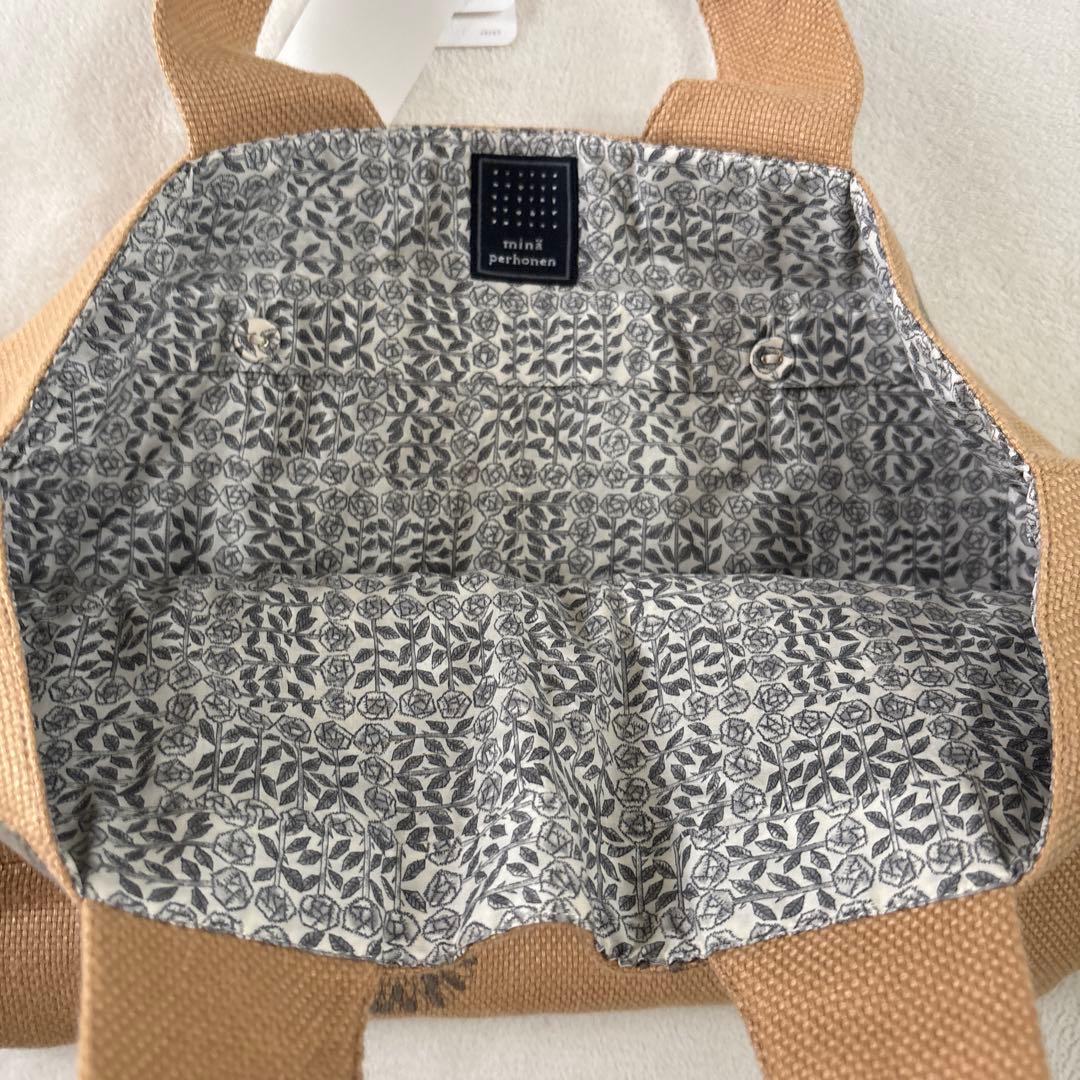 mina perhonen鳥と花柄トートバッグ