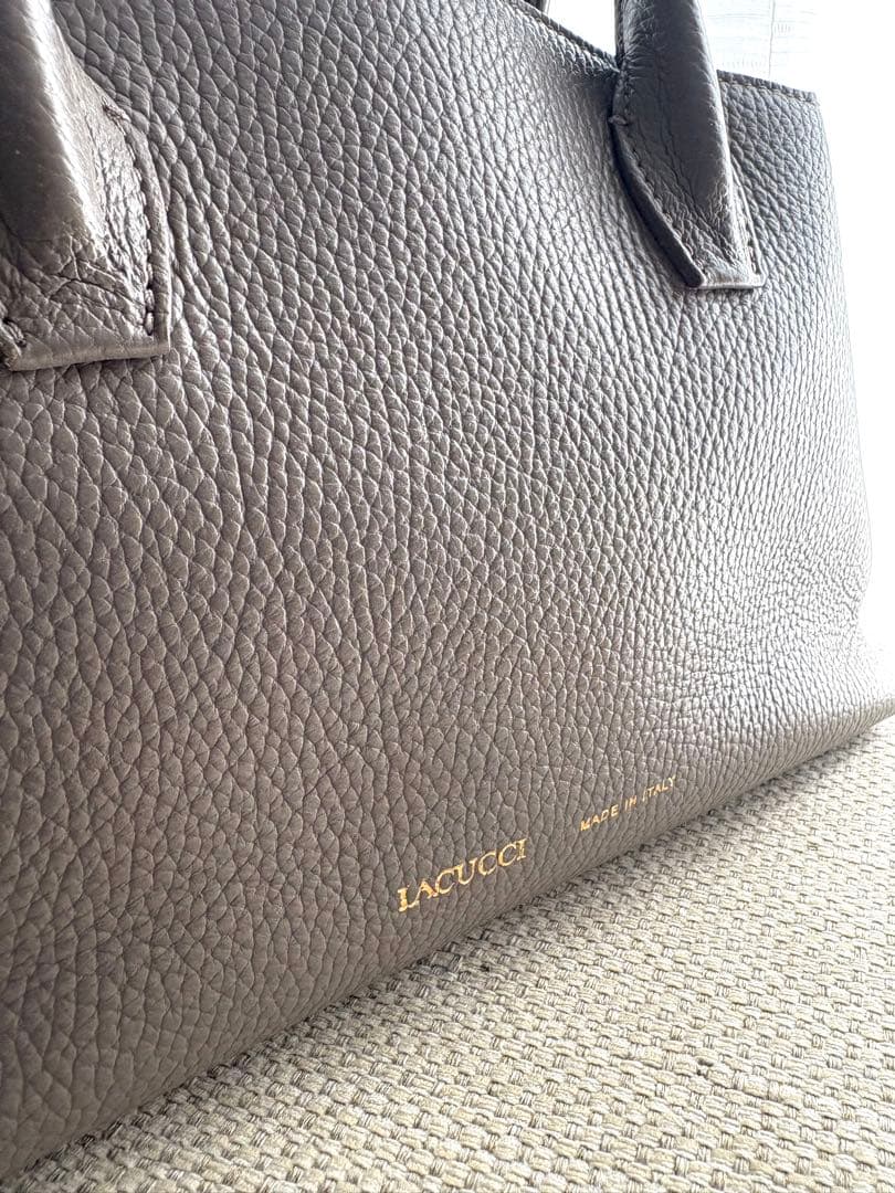 美品IACUCCIベラール2wayショルダーバッグ ハンドバッグ グレージュ