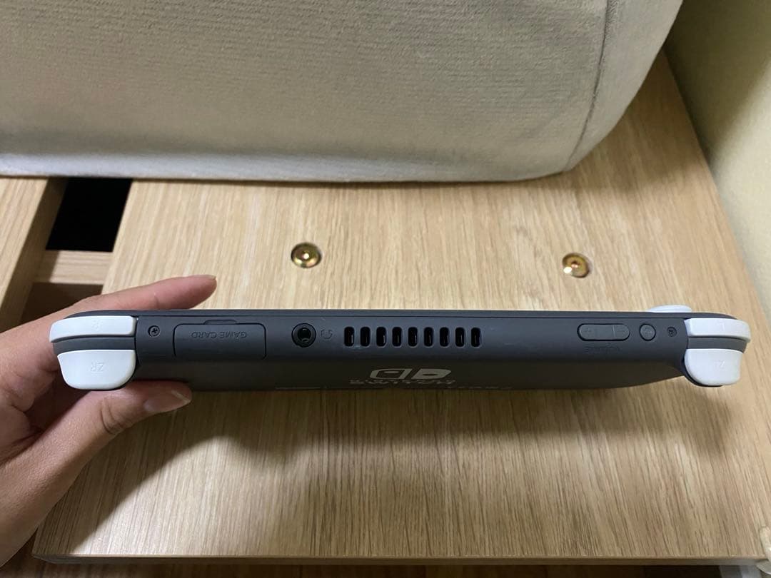 Nintendo Switch Lite グレー 本体 箱付き　裏面写真あり