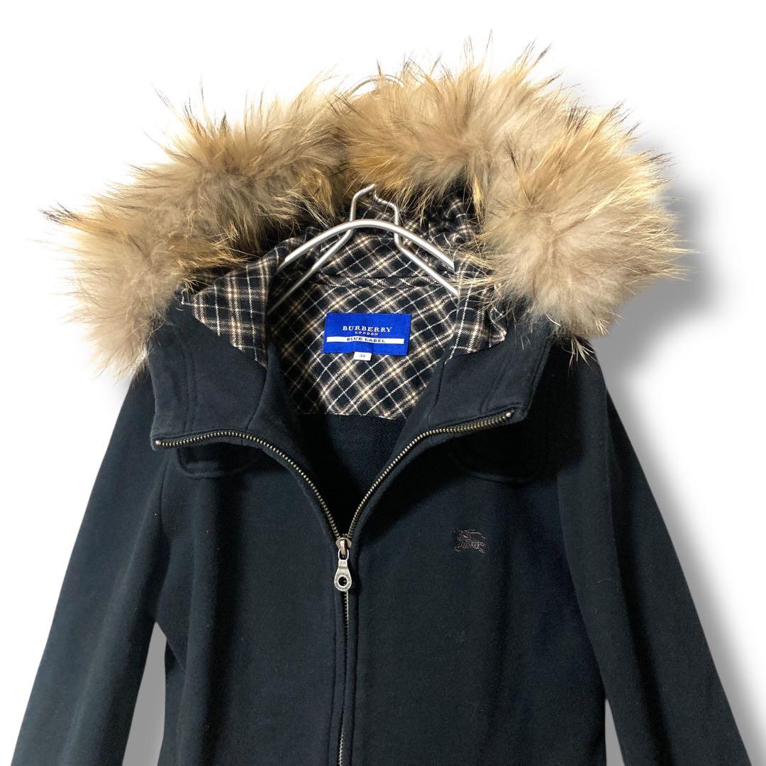 バーバリーブルーレーベル ロングパーカー ファー べプラム ブラック 38