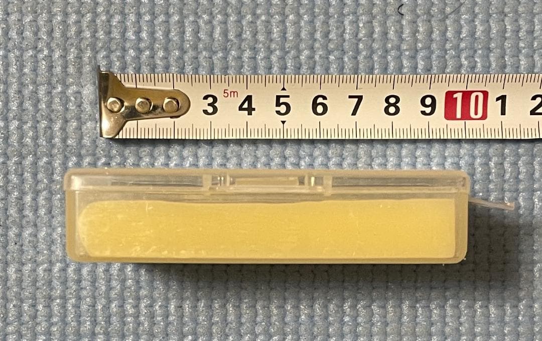 ROSSIGNOLのスキー板（160cm）とストック（115cm）