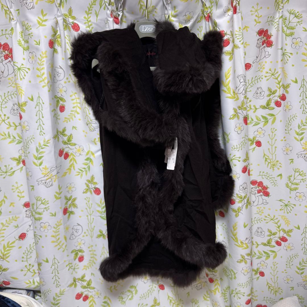 定価198000円新品未使用romanticFur 黒ポンチョコートケープ冬高級