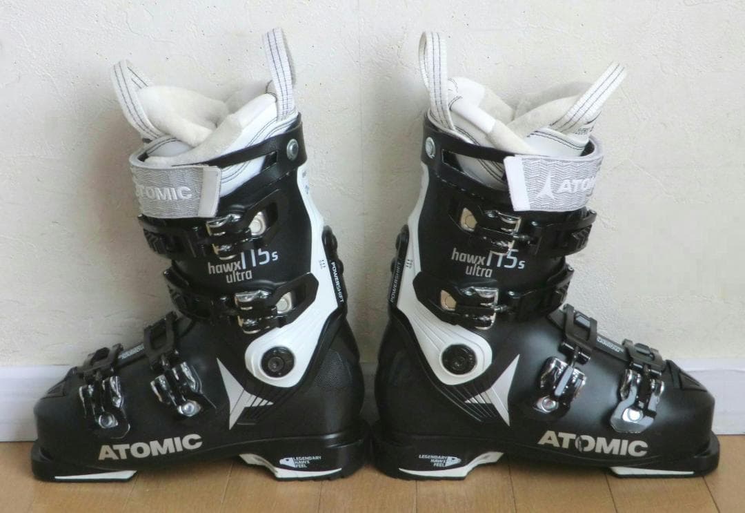 ■12月・1月限定■送料無料■アトミック女性用スキーブーツ■24.0/24.5■
