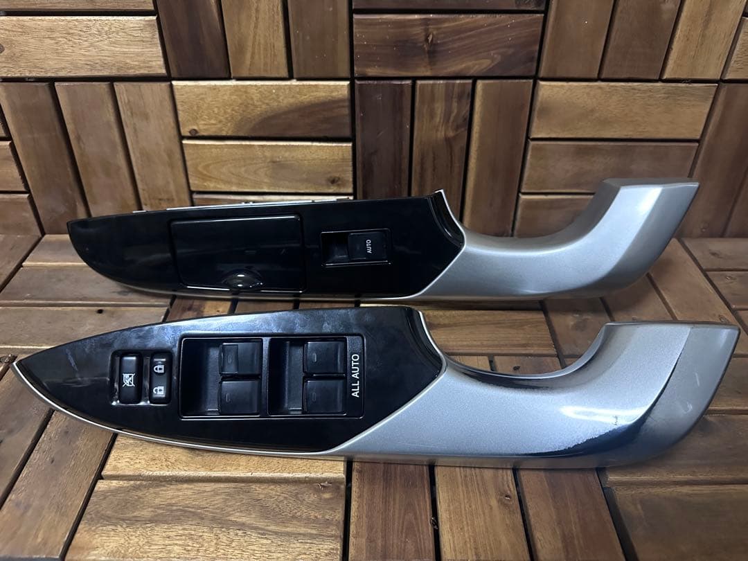 【難有り】トヨタ クラウン GRS200 200系 インテリアパネル各種