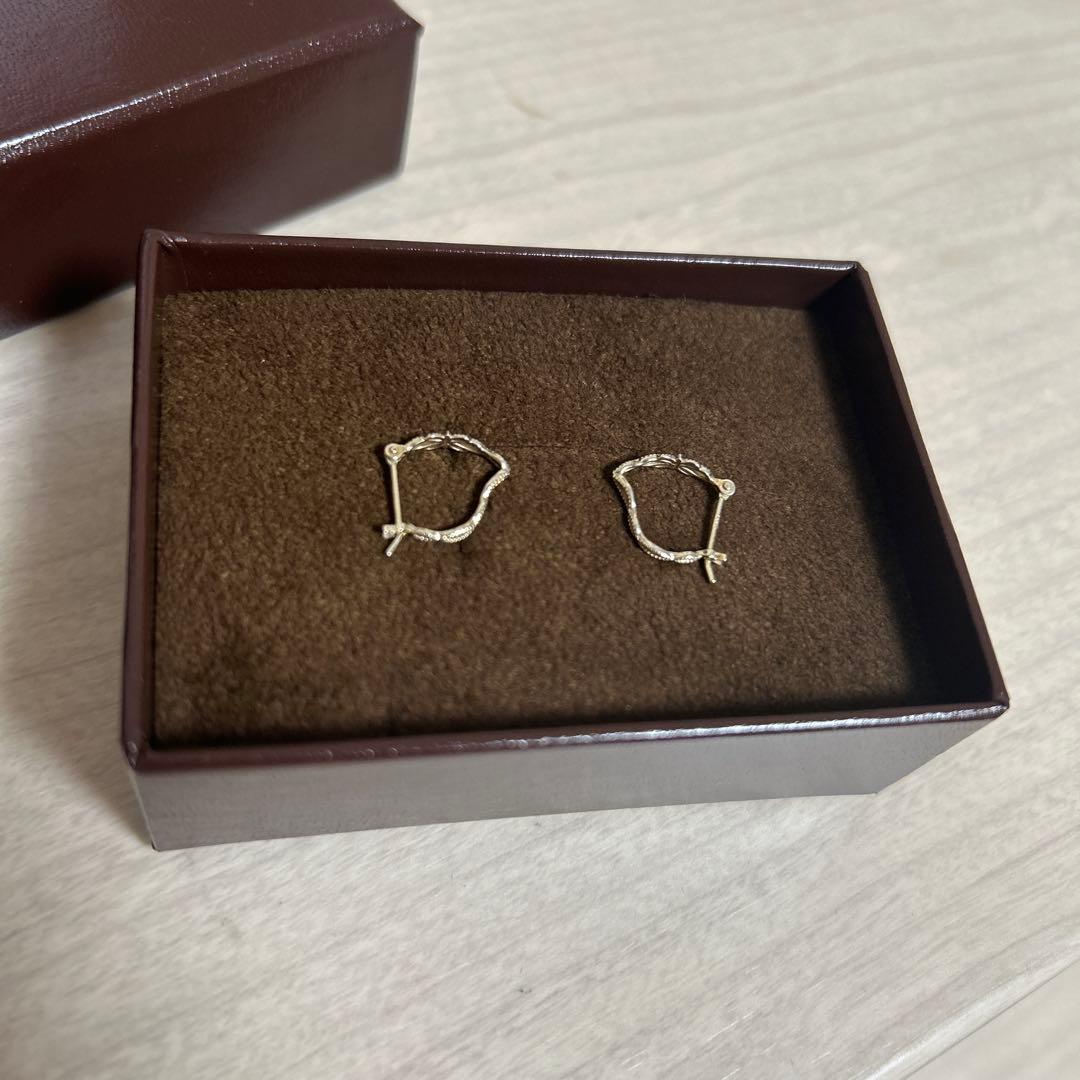 agete K10WG シャンパンゴールド　透かしフープピアス　アガット