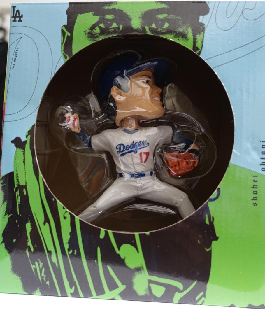 【新品】大谷翔平ボブルヘッド　9月10日配布　ピッチング姿