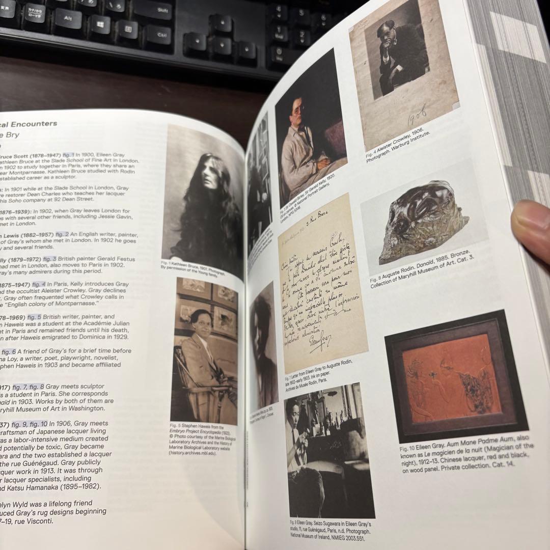 希少本　EILEEN GRAY