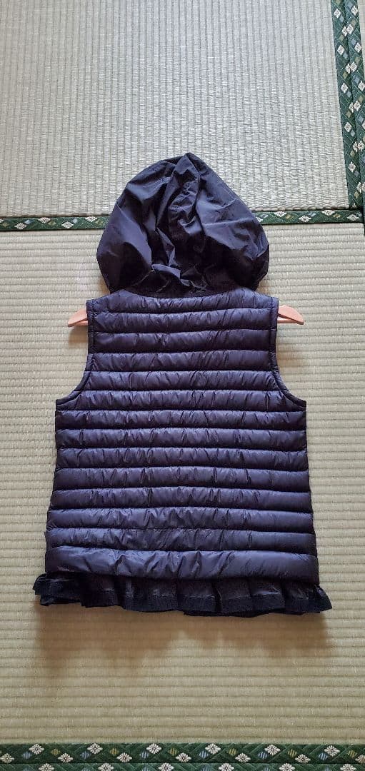 【断捨離中さん専用】【美品】モンクレールLUCILAダウンベスト