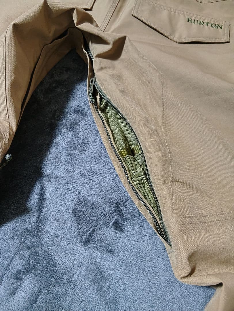 超美品　BURTON GORE-TEX　スノーパンツ