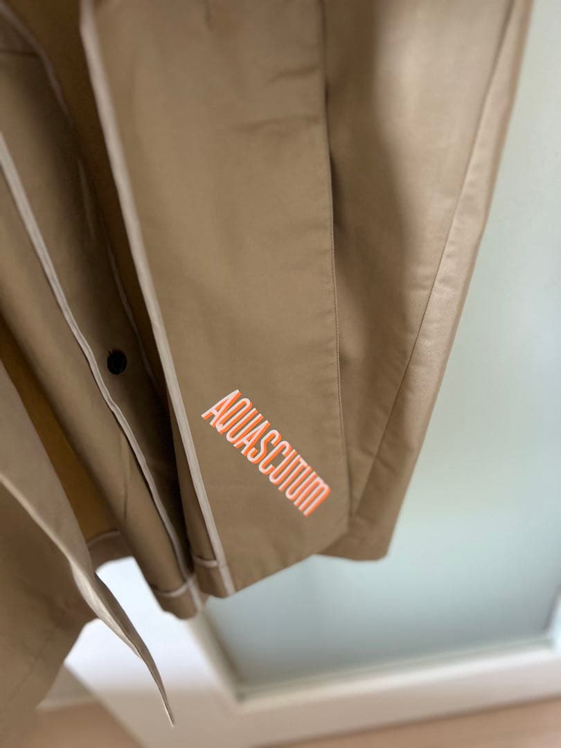 アクアスキュータム ステンカラーコート