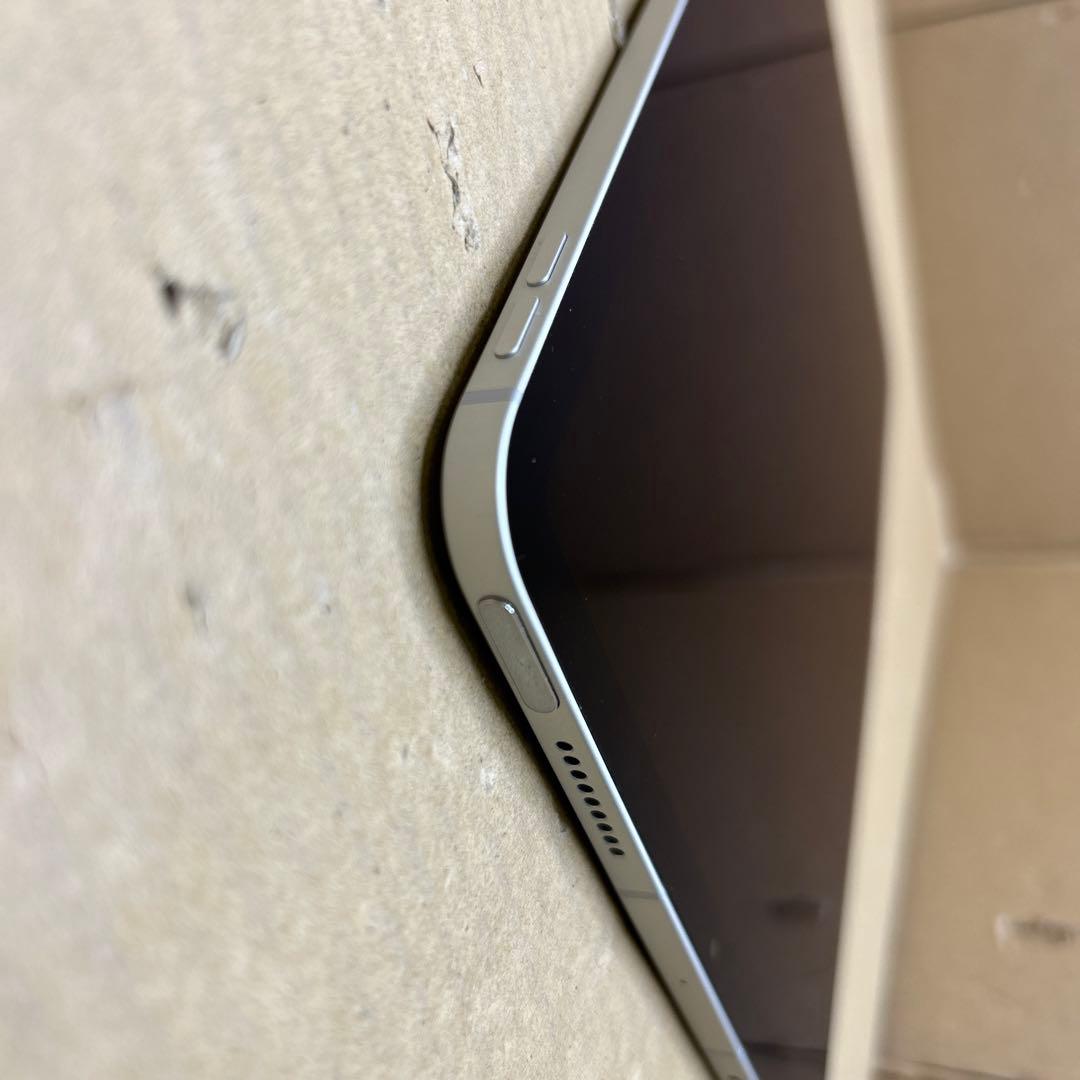 訳あり　iPad Air (第４世代)Wi-Fi +セルラー 64GB シルバー