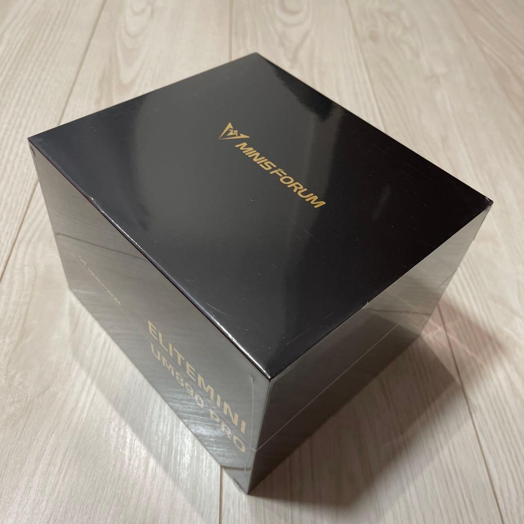 MINISFORUM UM890 Proミニpc(64+1TB)