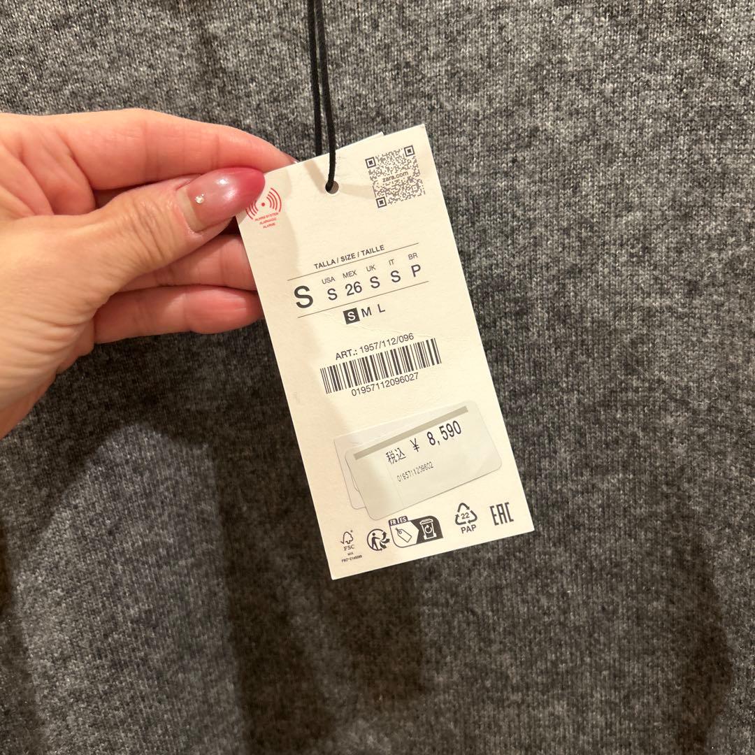 新品ZARA♡コンビポプリンニットセーター