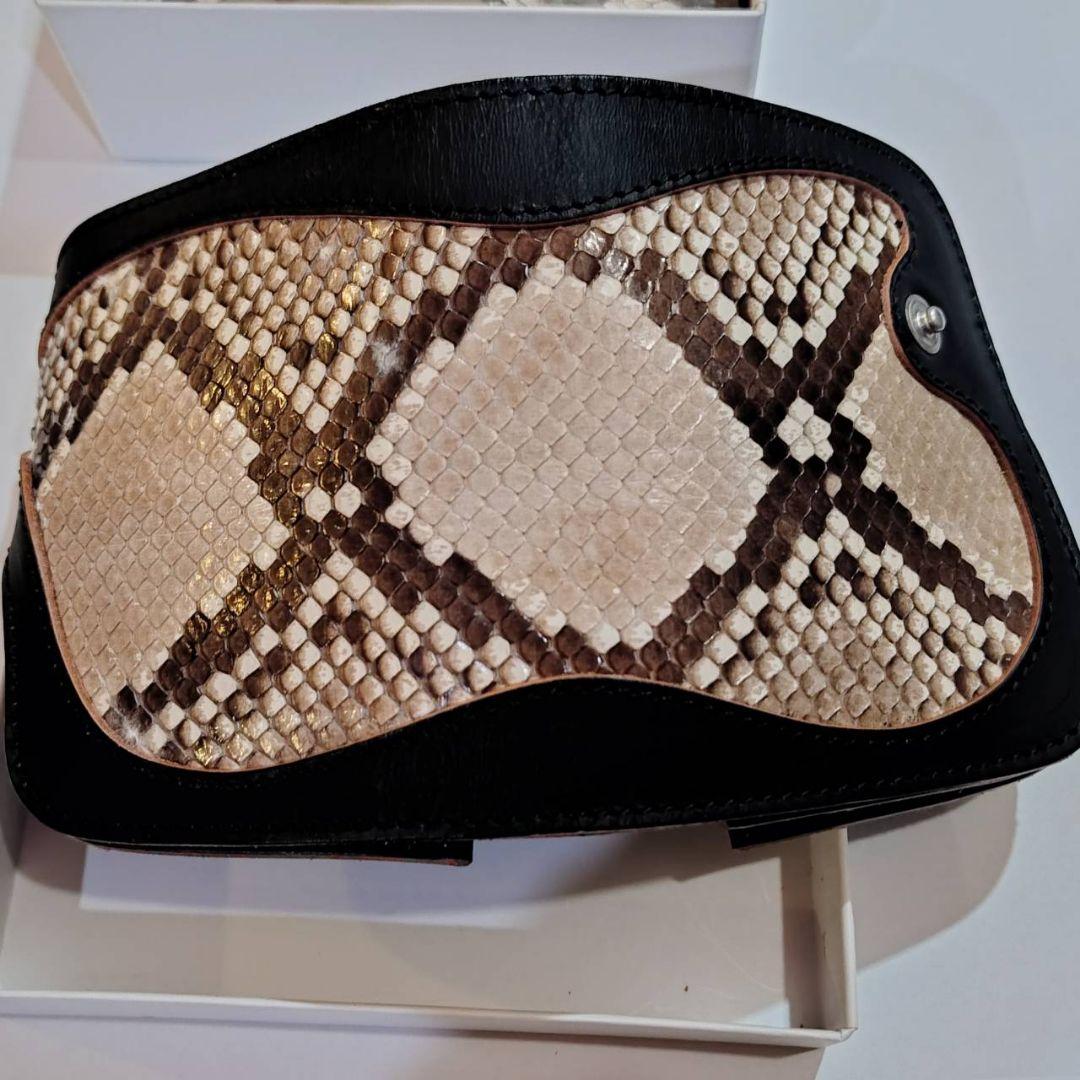 レッドムーン RED MOON パイソン ニシキヘビ 財布 ウォレット 【BK】