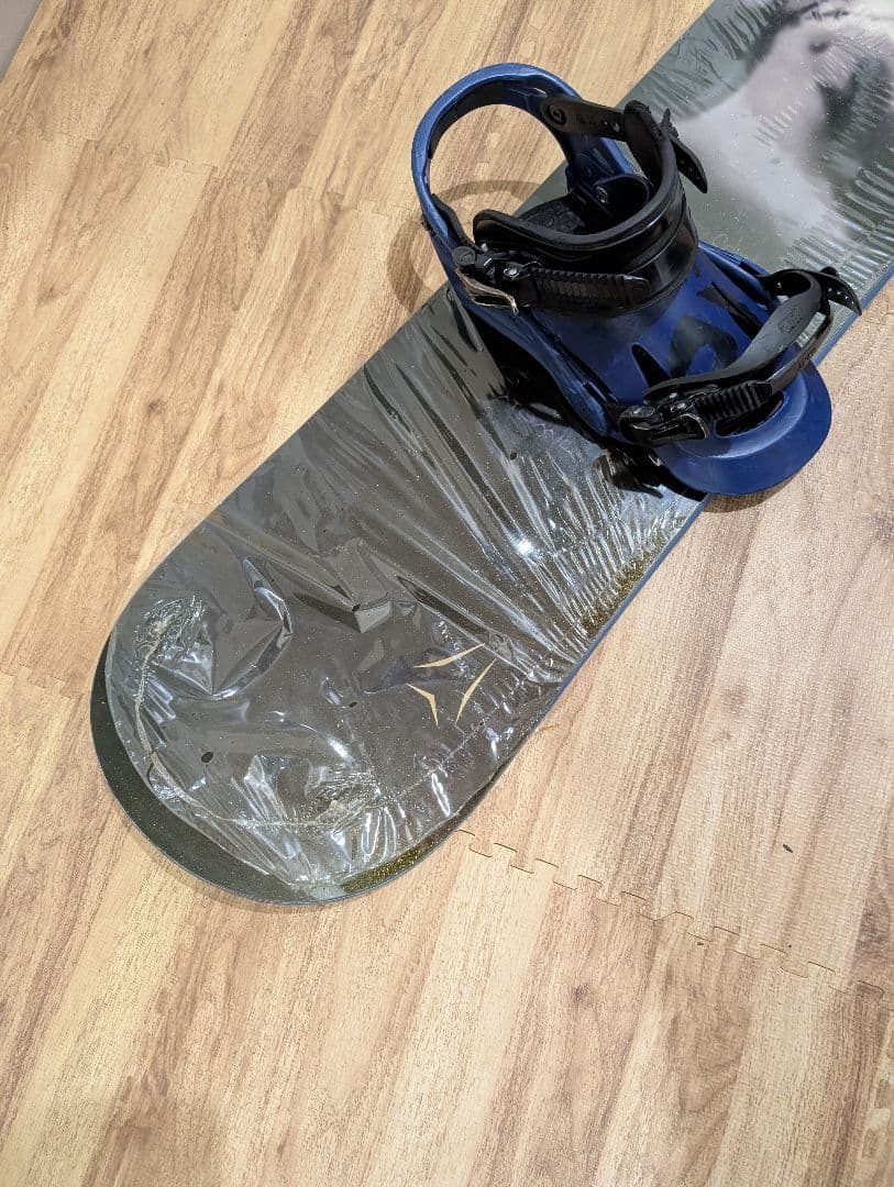 板は新品！　ATOMIC　158cm ビンディング付き