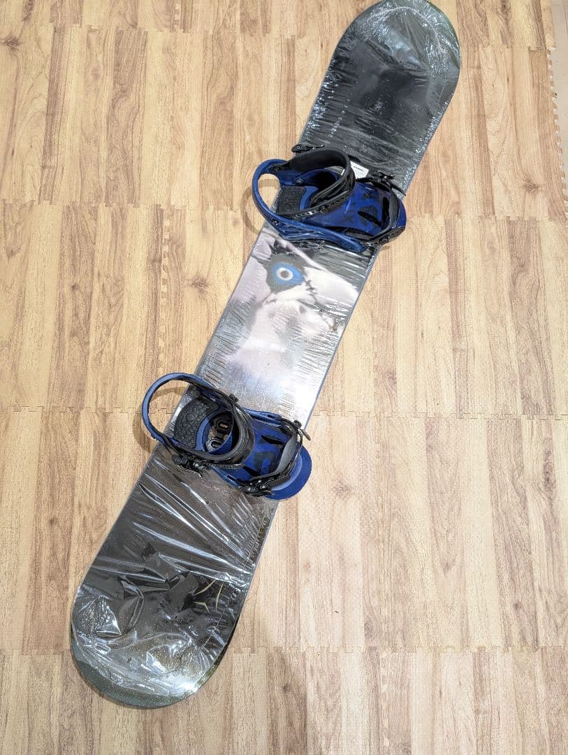 板は新品！　ATOMIC　158cm ビンディング付き