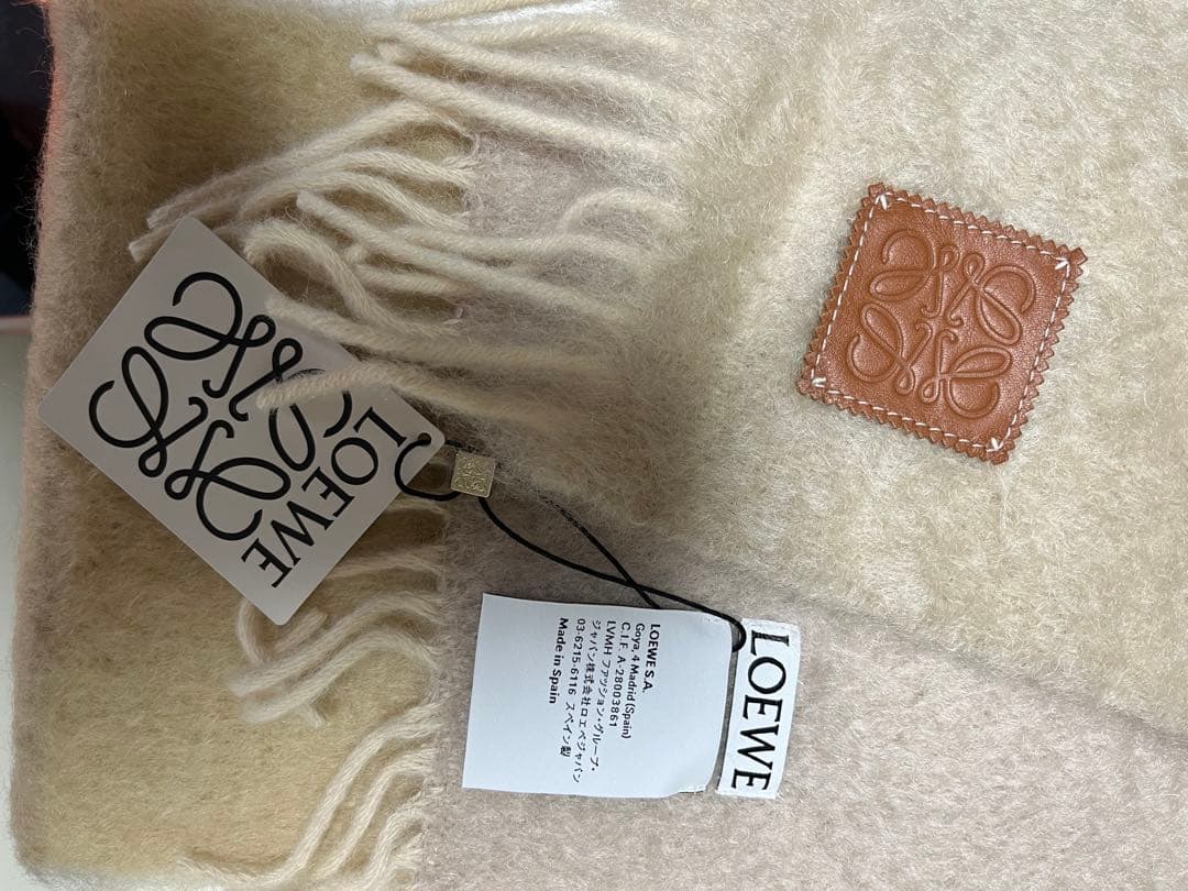 ロエベ　モヘア　マフラー　ベージュ系