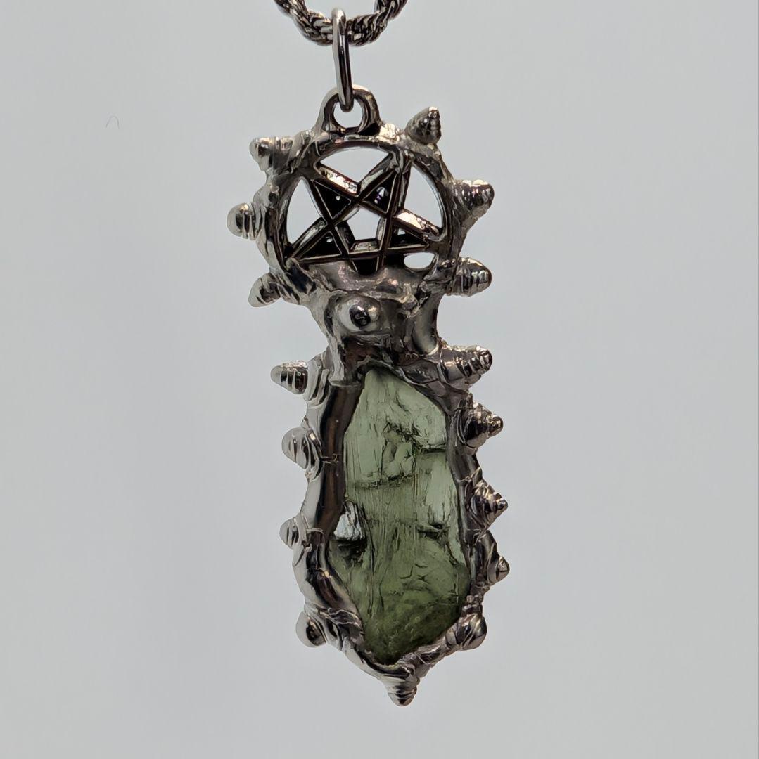 ご予約品《モルダバイト・アウロラ フリズスキャルヴ ―変容の聖座―》〜星の玻璃〜