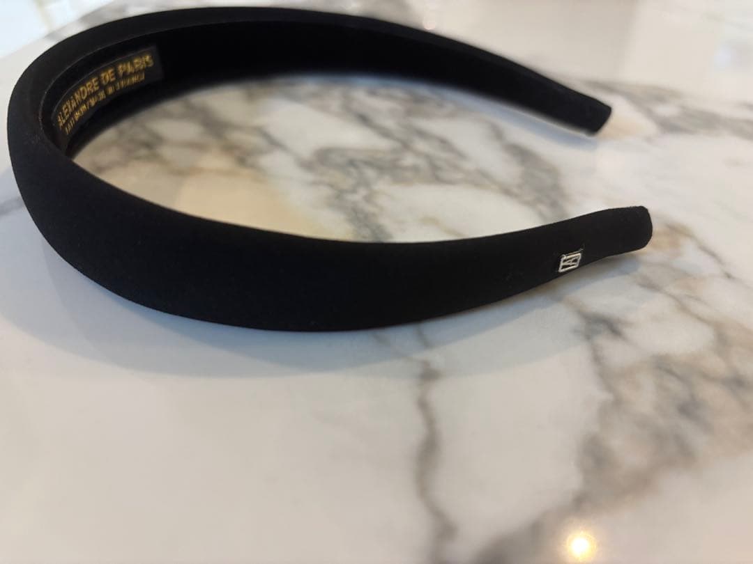 ALEXANDRE DE PARIS 黒 カチューシャ