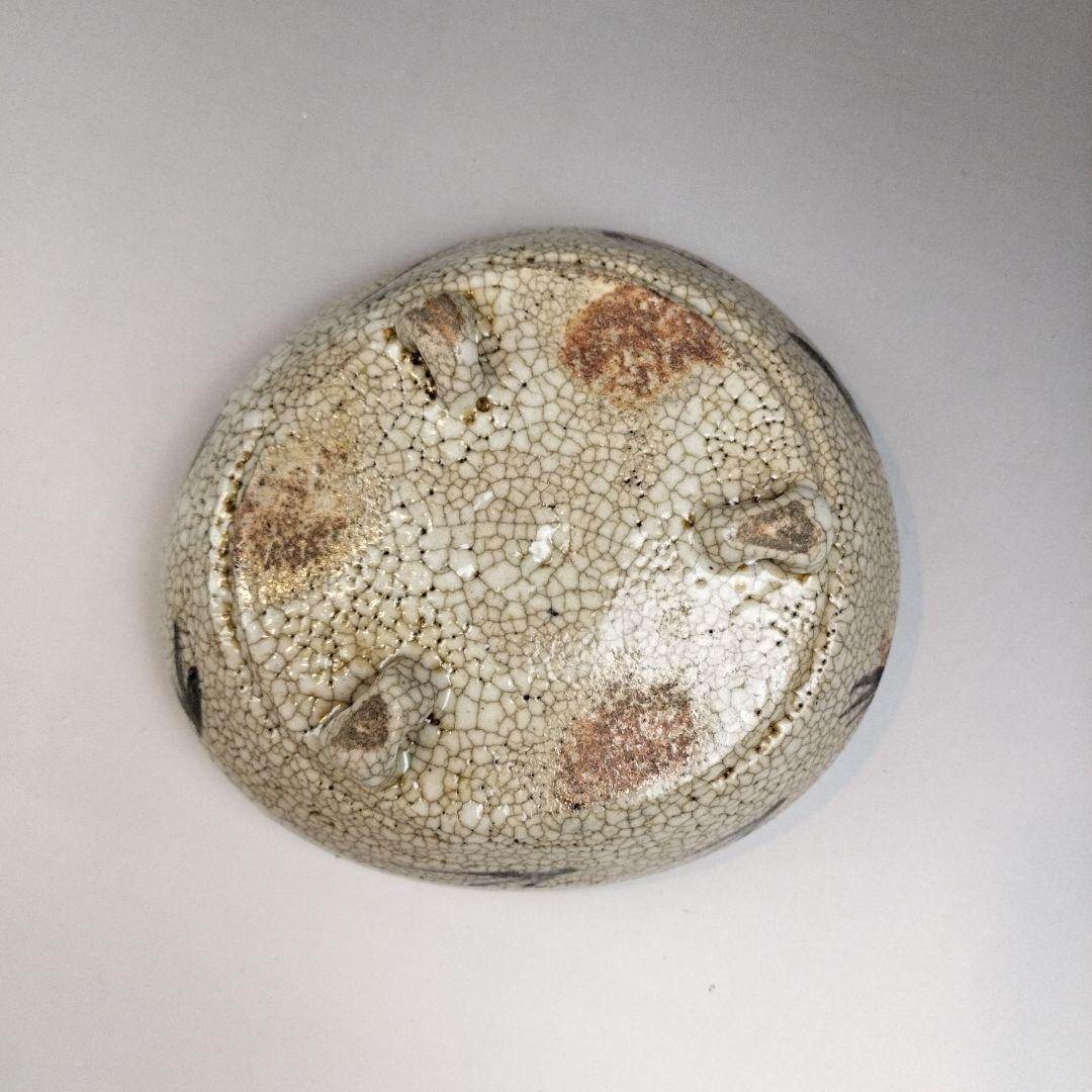 絵志野鉢　16.6×15.3センチ