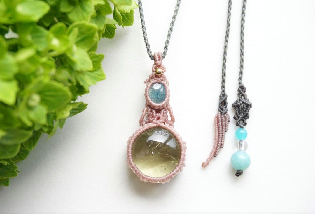 《山霞》グリーンアメジスト　グリーンカイヤナイト　マクラメ　ネックレス