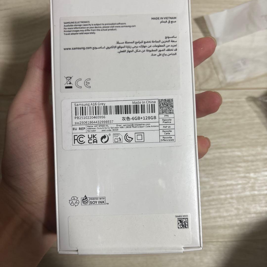 Samsung Galaxy A16 128GB グレー 本体