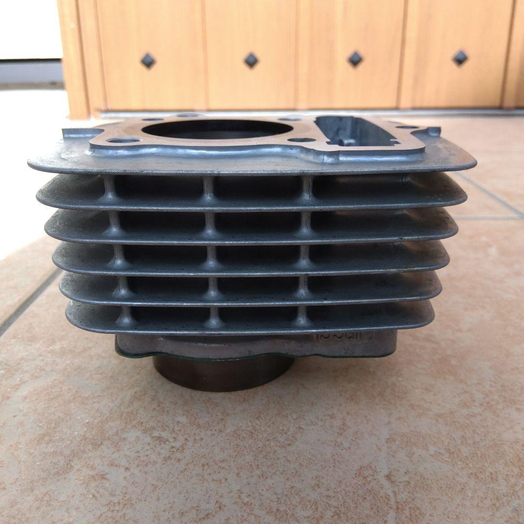 希少　エイプ100 純正シリンダー ピストンセットHONDA APE 100