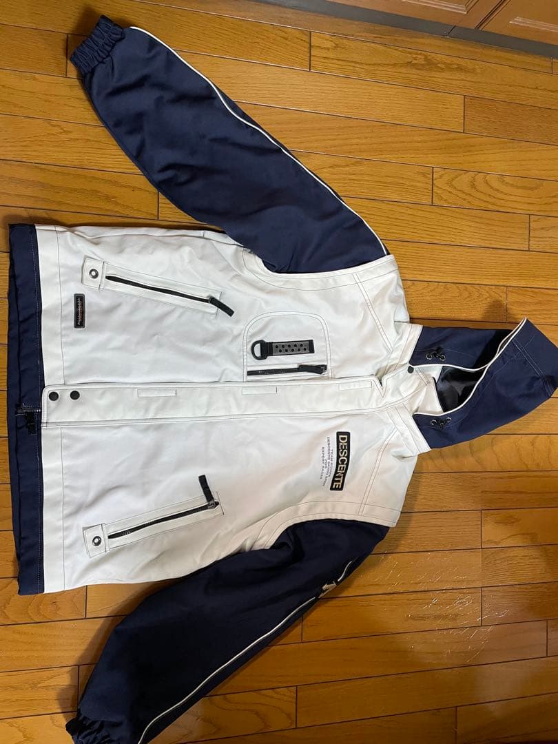 DESCENTE スキーウェア ホワイト/ネイビー