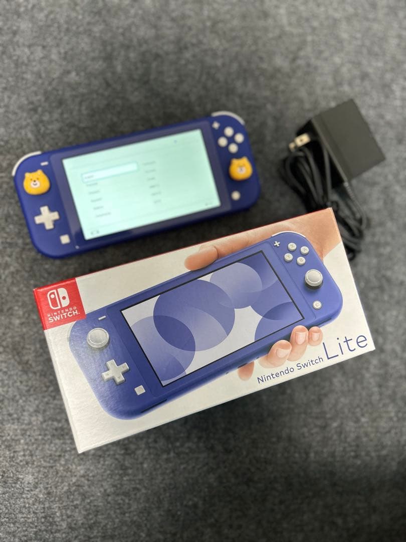 箱付き　Nintendo Switch Lite ブルー 本体 ACアダプタ付き