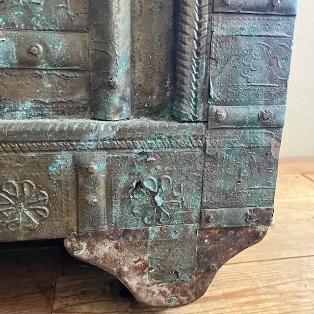 アンティーク インド 真鍮 トランク チェスト 骨董 古道具 トレジャー