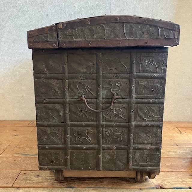 アンティーク インド 真鍮 トランク チェスト 骨董 古道具 トレジャー