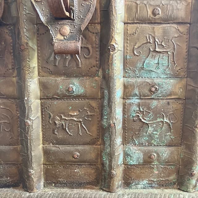 アンティーク インド 真鍮 トランク チェスト 骨董 古道具 トレジャー