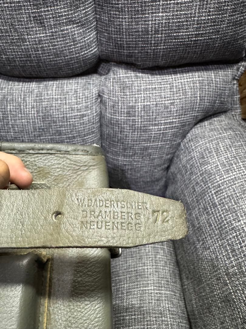 美品　1972年製 スイス軍 メディカル 医療バッグ　当時物 軍放出品　レア