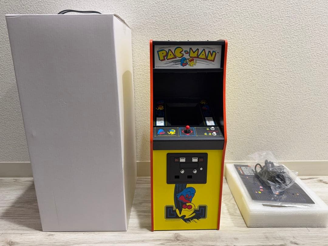 中古Numskull 1/4スケールPAC-MAN アーケードゲーム