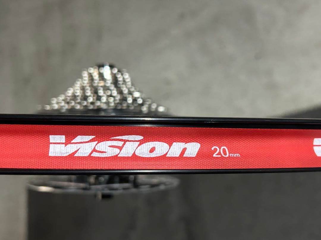 VELOMANN 完組ホイール ブラック ディスクブレーキ対応　12速